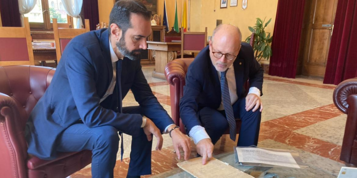 Messina, il Console Turiaco dona al Comune documenti sui soccorsi tedeschi per il terremoto del 1908