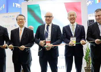 L’Ambasciatore Vattani inaugura il Padiglione Italia al Tourism EXPO Japan 2026