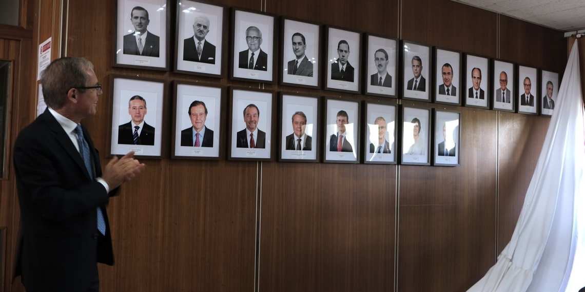 Settantasette anni di diplomazia italiana: inaugurata a Canberra la galleria degli Ambasciatori