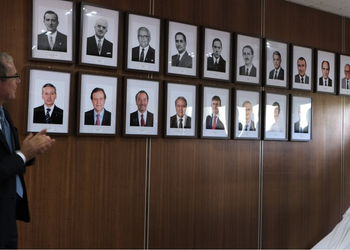 Settantasette anni di diplomazia italiana: inaugurata a Canberra la galleria degli Ambasciatori