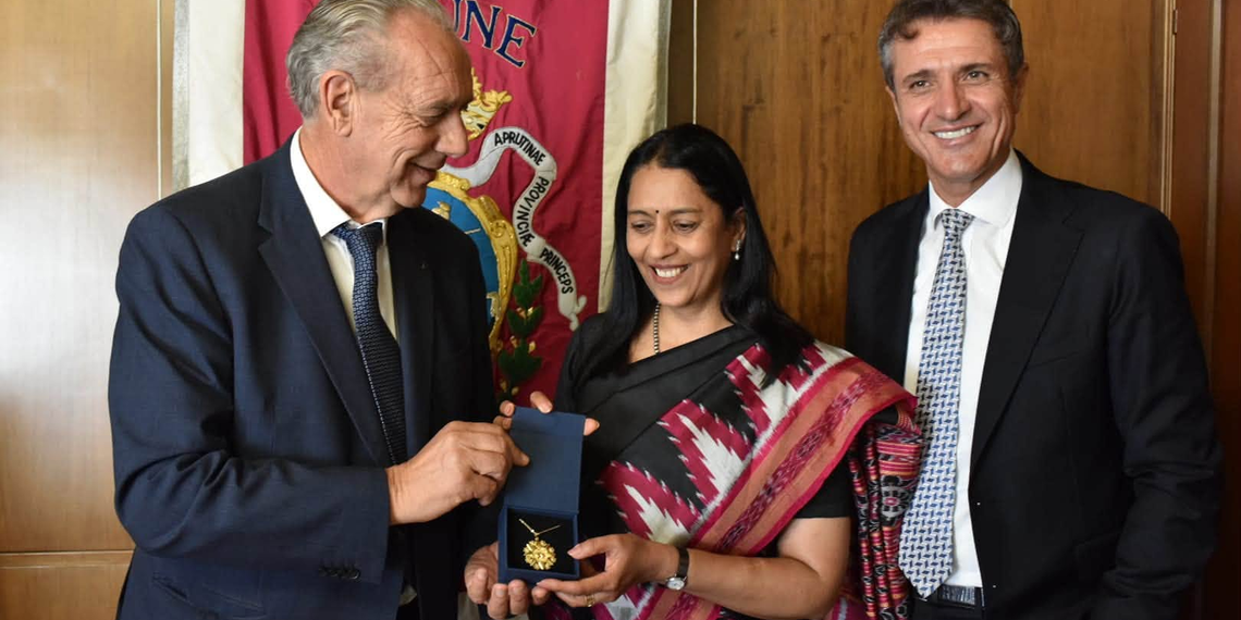 Chieti-India: successo la visita ufficiale dell’Ambasciatrice Vani Rao