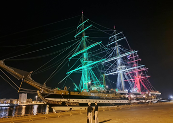 L’Ambasciatore Buccino Grimaldi accoglie Nave Vespucci a Cadice