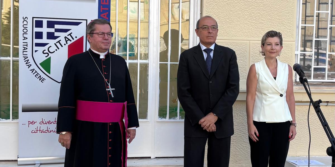 L’Ambasciatore Cuculi inaugura l’Anno Scolastico della Scuola Statale di Atene