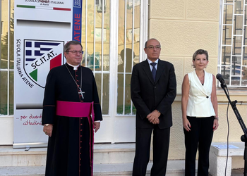 L’Ambasciatore Cuculi inaugura l’Anno Scolastico della Scuola Statale di Atene