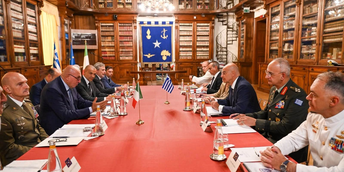 Due Fregate FREMM italiane alla Grecia: Crosetto e Dendias rilanciano il dialogo sulla sicurezza europea