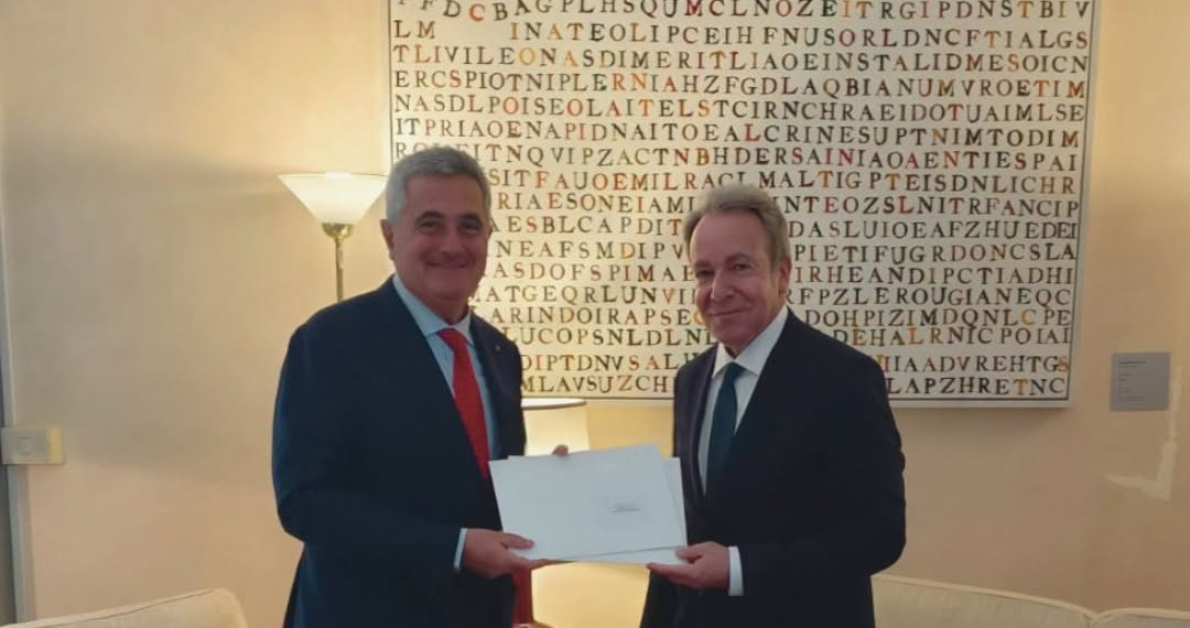 L’Ambasciatore designato della Repubblica Ellenica presenta copia Lettere Credenziali alla Farnesina