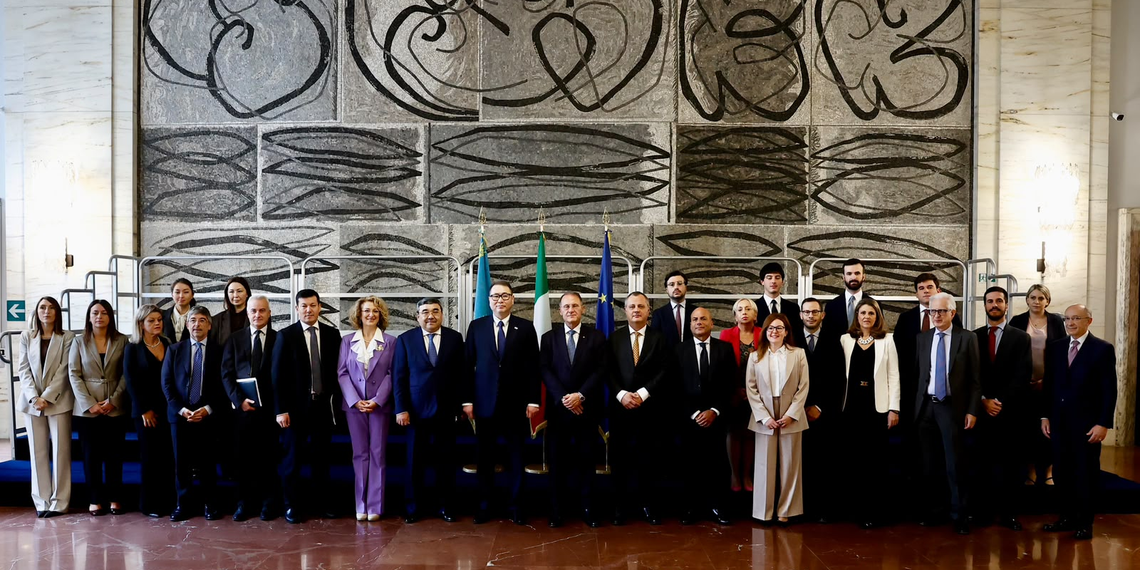 Gruppo di Lavoro Intergovernativo italo-kazako alla Farnesina presieduto dal Vice Ministro Cirielli