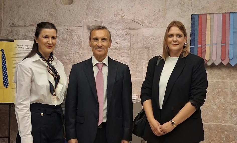 Croazia, la Mostra di Cravatte Talarico fa tappa a Spalato