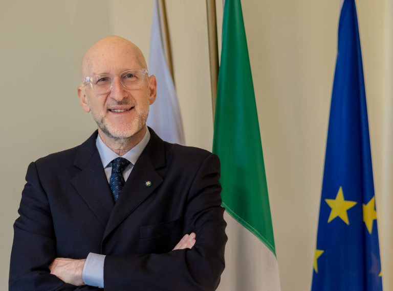 Luca Franchetti Pardo, Ambasciatore a Varsavia: “Italia e Polonia condividono una visione strategica sempre più vicina. L’Europa deve imparare a essere più resiliente”