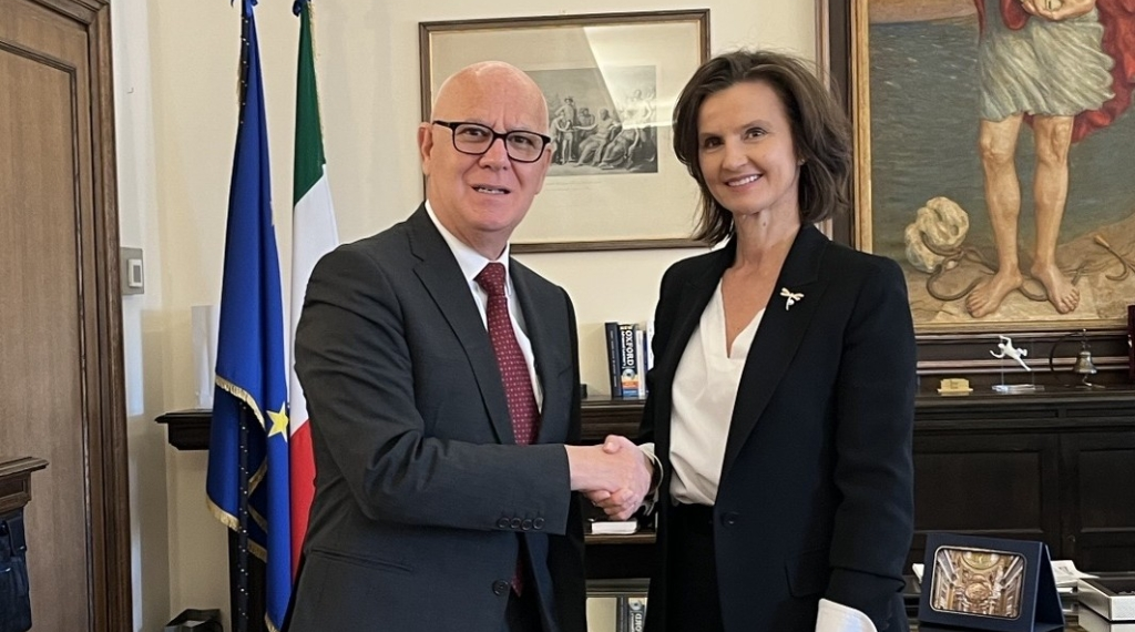 Trieste, il Prefetto Petronzi incontra l’Ambasciatrice di Slovenia Gabrič