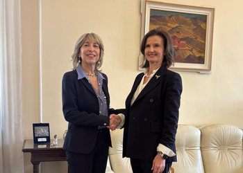 Gorizia, il Prefetto Ester Fedullo riceve l’Ambasciatrice della Repubblica di Slovenia Melita Gabric