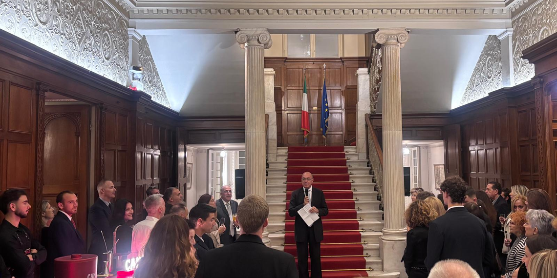 L’Ambasciatore Cuculi celebra i 70 anni della Scuola Statale Italiana di Atene